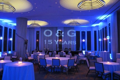 Custom company logo & event message projection