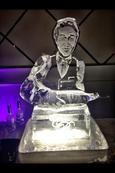 Chialing & Brynat life size ice sculpture