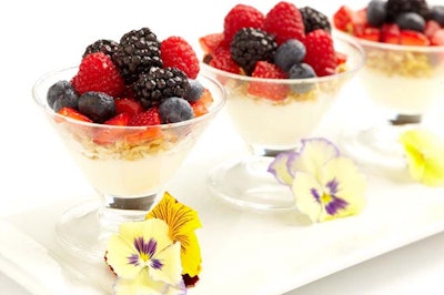 Yogurt parfait cups