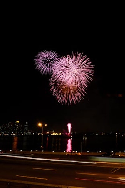 Birthday celebration east River, fireworks by Grucci