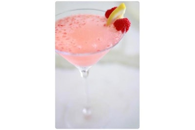 Lemon raspberry vodka martini