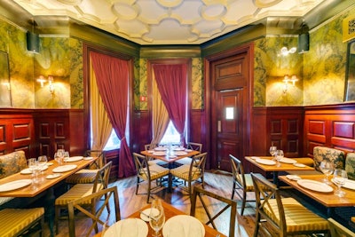The Peacock Room is sophisticated, elegant, and opulent with a hint of Bohemia. Great for business dinners lunches and meetings.