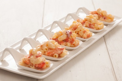 Lobster mac and cheese spoons