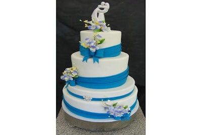 GoldenChefs wedding cake