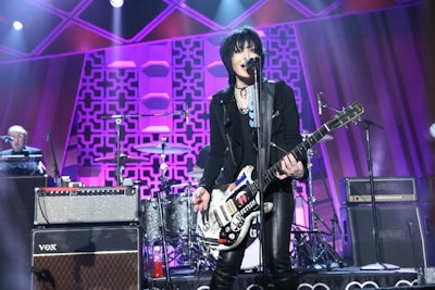 SuperLever panels with Joan Jett on The Queen Latifah Show