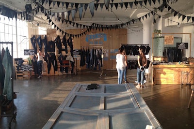 Scenic environment to showcase CI Jeans new line