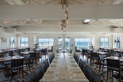7. Malibu Pier Restaurant & Bar