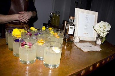 Cocktails, provided by sponsor Absolut Elyx, included the brand's vodka mixed with Cocchi Americano aperitif, jasmine tea, and orange blossom honey and were garnished with edible flowers.