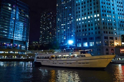 Anita Dee I on the Chicago River