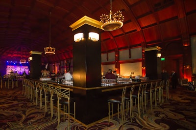An oversized central bar was a focal point for guests to order specialty crafted cocktails.