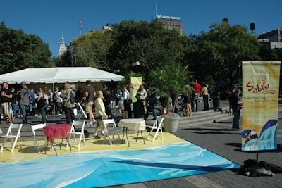 Proving that real sand and sea isn't necessary to create a makeshift, Sabra Go Mediterranean brought a promotion to New York's Union Square in 2007 with a beachy area where it handed out product samples. The production team brought in potted trees, seating, and a beach-theme floor cover to complete the Mediterranean cafe feeling.