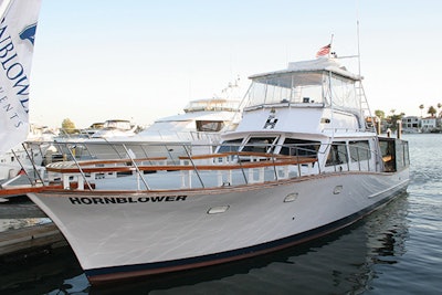 MV HORNBLOWER - Up to 40 Guests