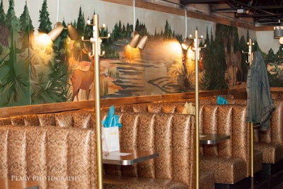 Whiskey Lounge girls in booths