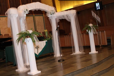Ceremony colonnade