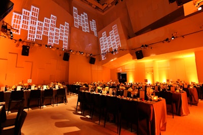 SunTrust Pavilion plated dinner featuring projection and accent lighting.