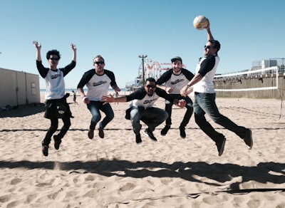 Corporate hunters’ team spirit takes off on the Santa Monica Pier Pressure Scavenger Hunt.