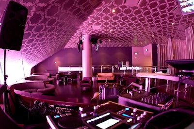 Club Nokia Lounge - VIP DJ Booth