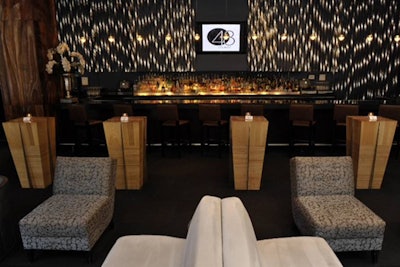 48 Lounge Bar Plasma 3