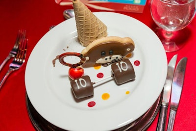 Dessert also had a circus-inspired look.
