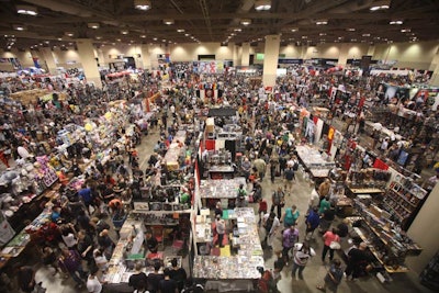 4. FanExpo