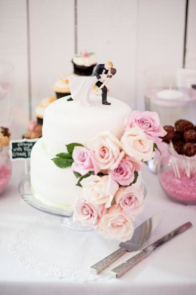 Lindsay&Dan-Wedding-Cake Design