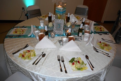 May 16 Wedding Reception Table Setting