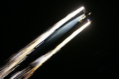 Customized Aerial Aerobatic Fireworks StarFire Night Show