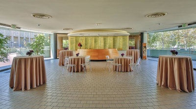 Walker Foyer, Japanese Pavilion