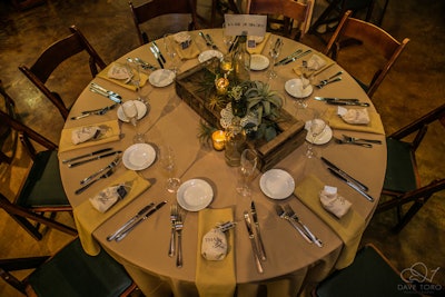 Round Table Decor