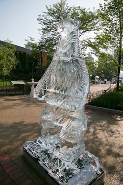 Nadeau's Ice Sculptures created an eight-foot-tall polar bear for the occasion.