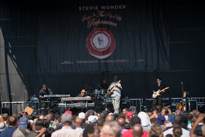 Stevie Wonder Pop-Up Concert