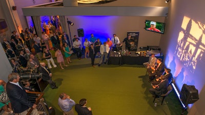 Main Floor - Putting Green