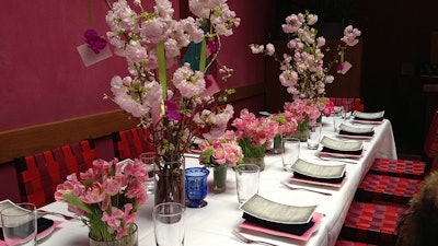 Pretty in pink table setting, 2013