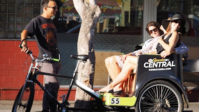 Bizbash Pedicab Albumc 02