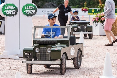 Land Rover North America returned as the official vehicle of the show and sponsor of the New York team led by captain Georgina Bloomberg. As part of its partnership, the brand displayed a 2015 Range Rover Sport SVR edition on the course in full view of all attendees. In addition, Land Rover offered a minicar driving experience during the morning throughout the weekend.