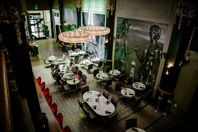 8. Le Petit Paris