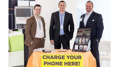 Cell Phone Concierge Service in Action at Trade Show