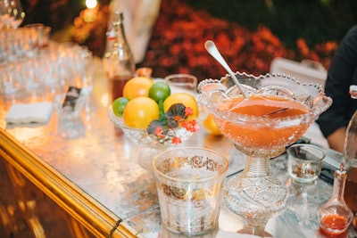 During the cocktail hour, Stir Bartending Company served a gin punch made with apple, cinnamon, and grapefruit.