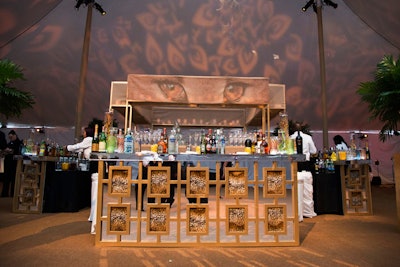 In late April 2015, the Brookfield Zoo outside of Chicago hosted its annual fund-raising gala. The event featured animal-theme decor from the Flower Firm, including a bar with leopard spots and eyes.
