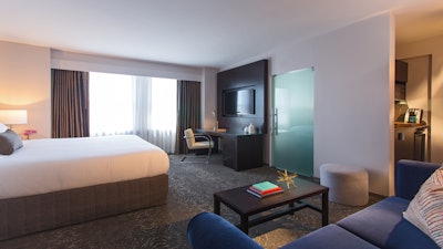 King Studio Guestroom