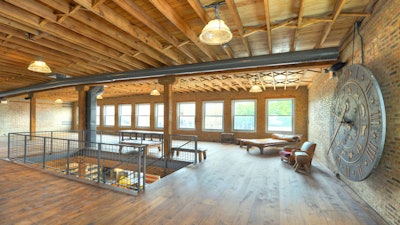 A Loft view features windows that overlook the Courtyard.