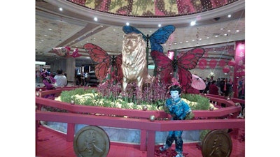Custom decor installation in the MGM Grand entrance