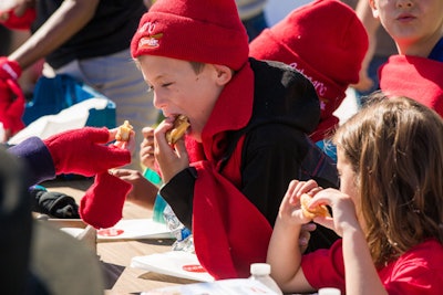 The kid-friendly event offered attendees free grilled cheese sandwiches made with Sara Lee's new Artesano bread, as well as branded hats and scarves.