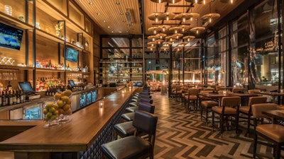 The Apex Bar: A perfect event space for cocktail receptions, accommodates up to 85 guests