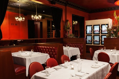 10. Alfred’s Steakhouse