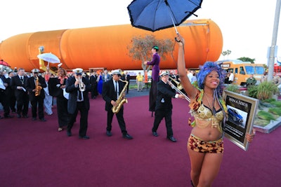 A parade following the jazz band wound its way from cocktails into the dinner tent.