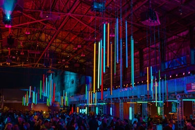 The 2015 Dreamfest and University of California San Francisco benefit featured custom LED chandeliers.