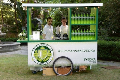 A custom juice cart was decked out in the colors of the day—and, of course, the event's hashtag.