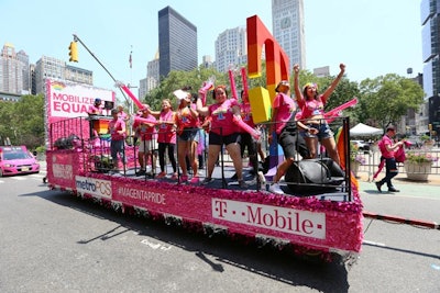 T-Mobile's 'Magenta Magic' Float
