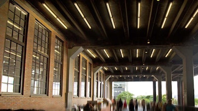 With the High Line running alongside, West Edge creates a modern view of what an event can be.
